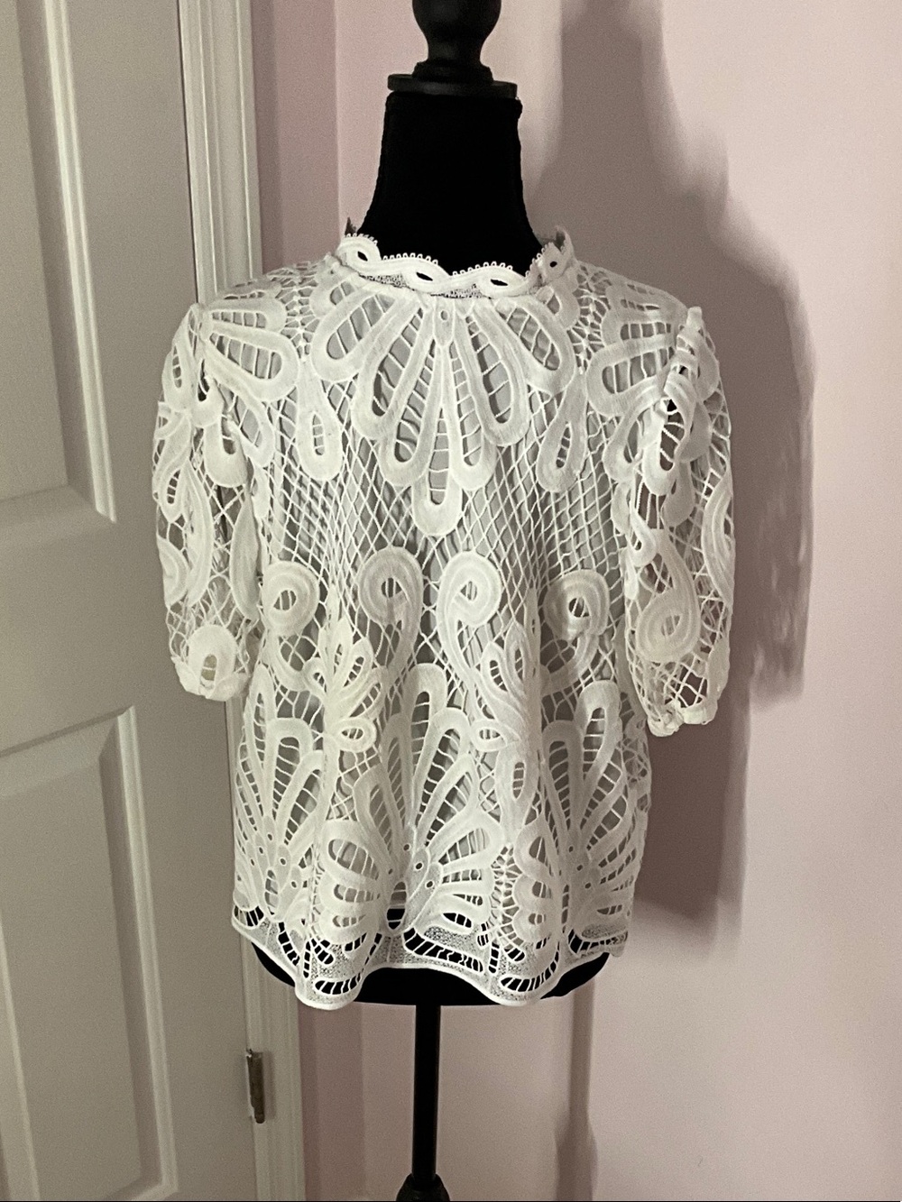 Nordstrom White Lace Crochet Short-Sleeve Blouse